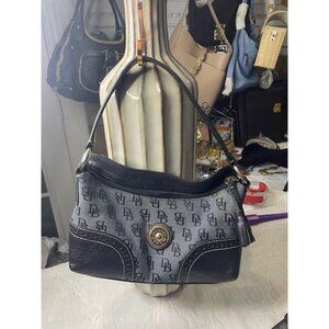 B926 - Preloved Dooney & Bourke Black Signature DB Logo Shoulder Bag – Clean Con